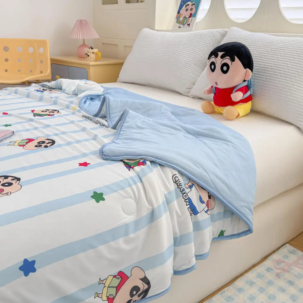 Home Office Gear - Kawaii Crayon Shin-Chan Summer Quilt Cartoon