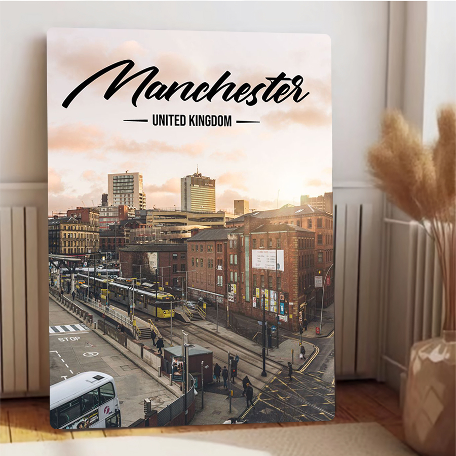 Manchester Skyline UK Metal Wa - Home Office Of Uk recension och pris