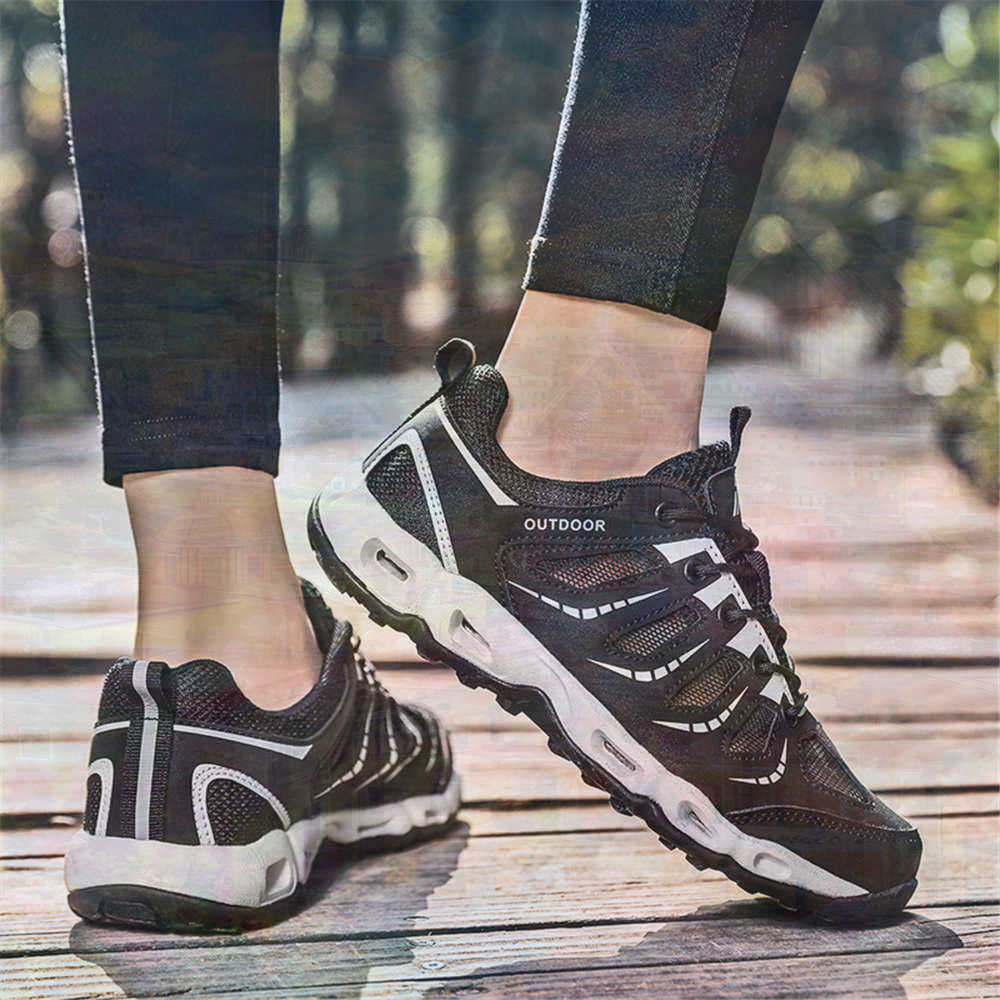 Sumer Round Tip Silver Sneaker - Home Office Of Uk recension och pris